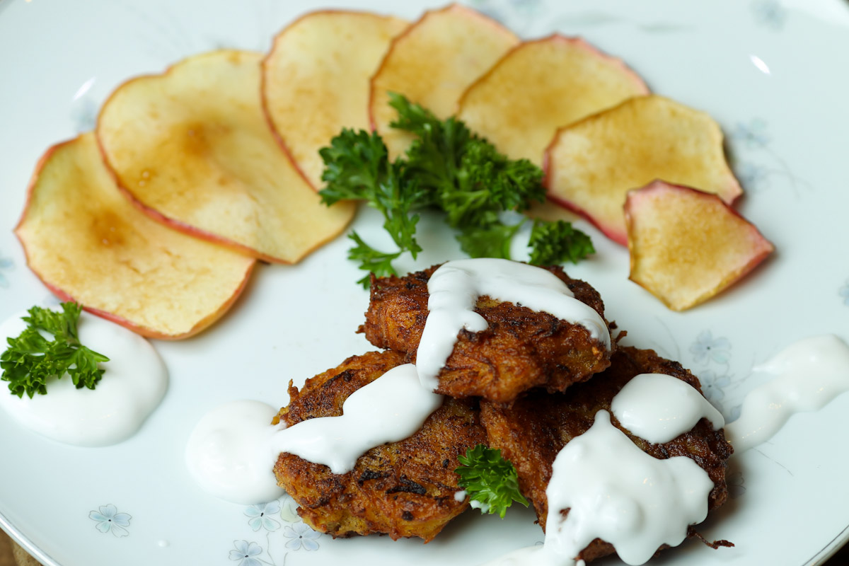 Vegan spaghetti squash latkes, with coconut yoghurt and coconut sugared baked apple slices. 